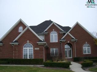 28002 Santa Anita, New Baltimore, MI 48047