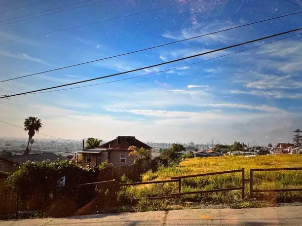 2746 Market St, San Diego, CA 92102