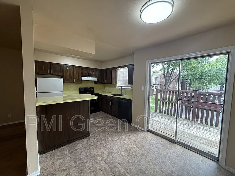 4334 E 67th St #C3586 — Photo 3