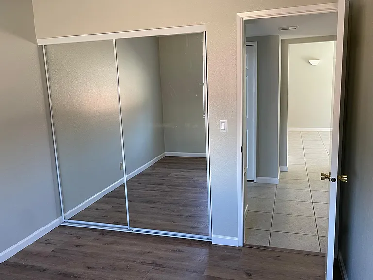 523 Fuchsia Dr — Photo 14