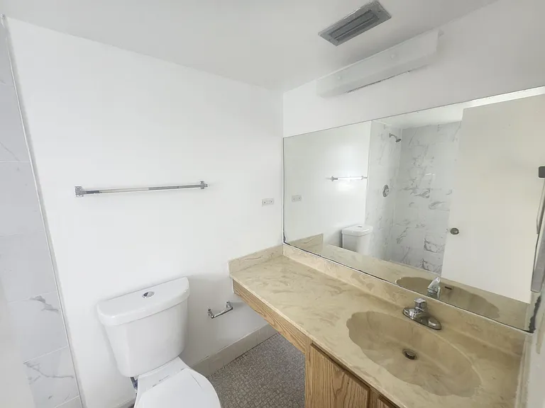 8600 N Sherman Cir #408 — Photo 13