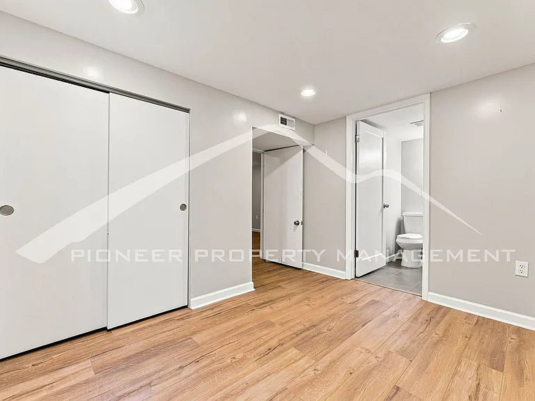 3270 Newport St — Photo 18