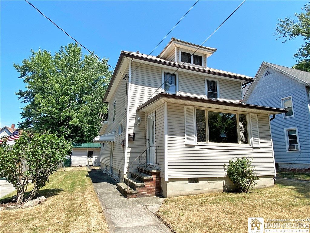 214 Lincoln Ave, Dunkirk, NY 14048 Zillow