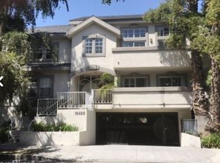 10825 Blix Street (9905), Toluca Lake, CA 91602