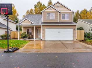 1018 NE Mariners Loop, Portland, OR 97211