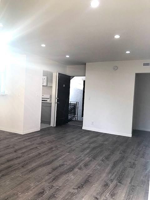 1st image of 8821 Alcott St #5