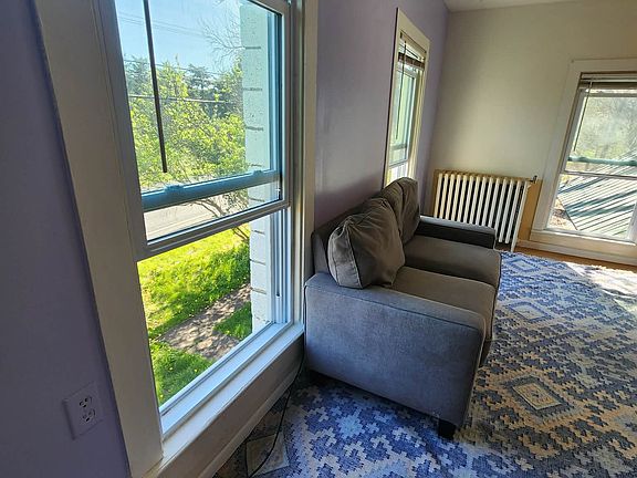 5th image of 272 Hayts Rd APT 4