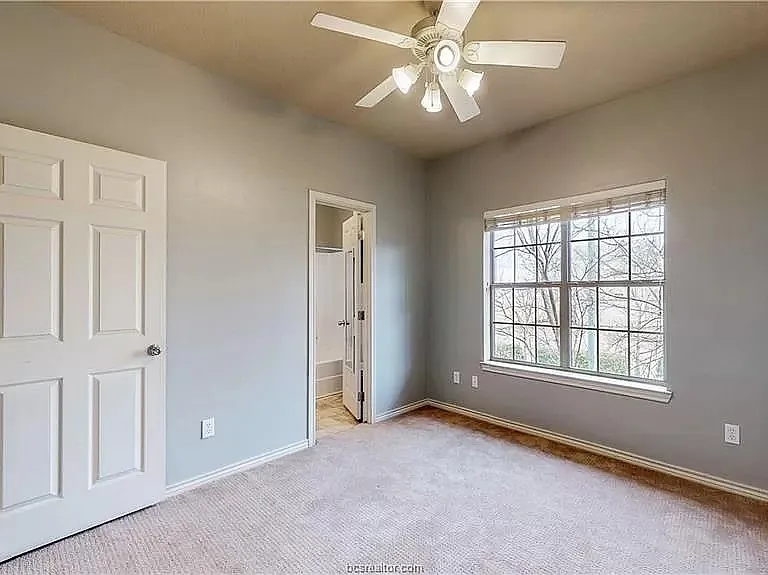 415 Forest Dr — Photo 4