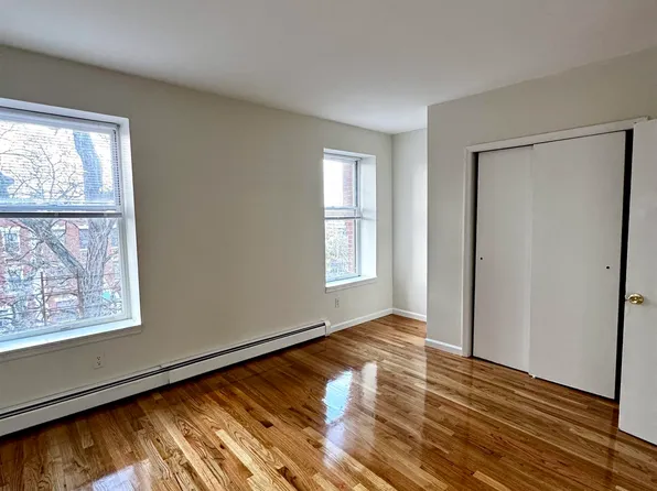 722 Ocean Avenue image 7 of 26