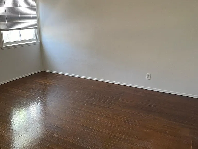 10940 Roebling Ave #10940 — Photo 7