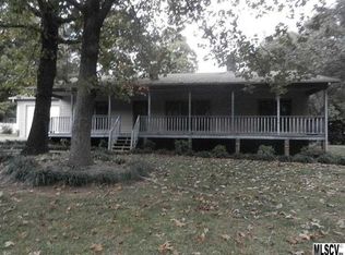 1710 Magnum Rd, Hickory, NC 28602