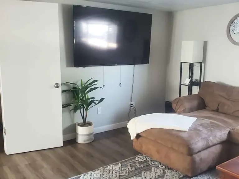 4465 W Fassio Cir — Photo 3