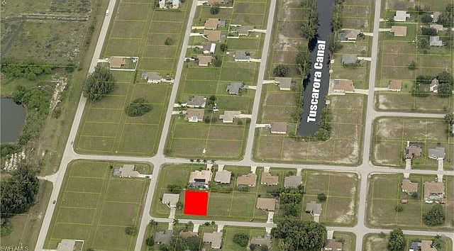1st image of 707 NW 3rd St