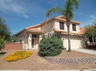 10211 N Oak Knoll Ln, Oro Valley, AZ 85737