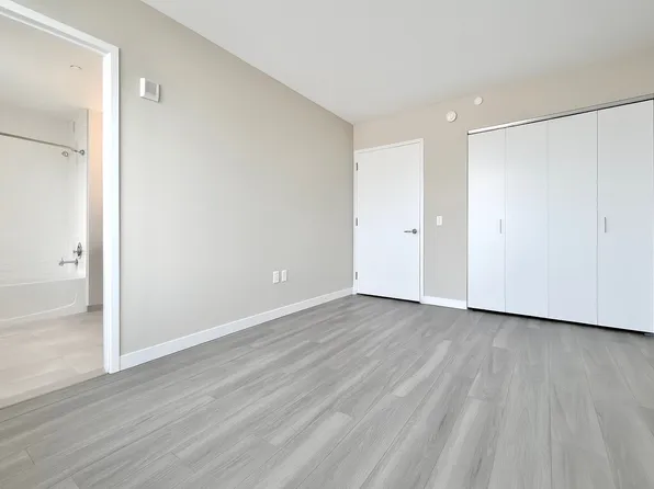 1524 Sheepshead Bay Road image 6 of 31