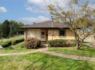 258 Crestview Dr, Pittsburgh, PA 15236