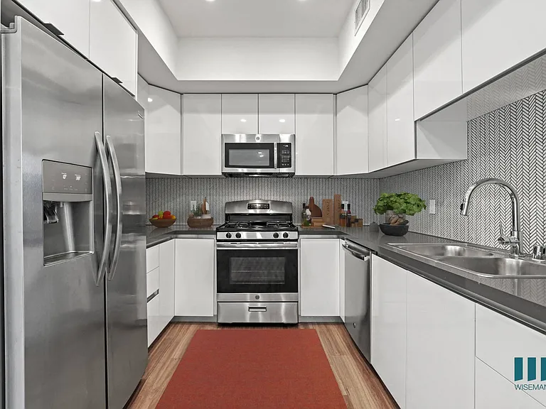 Large-Size Kitchen with Energy-Efficient Appliances and Ample Cabinet Storage