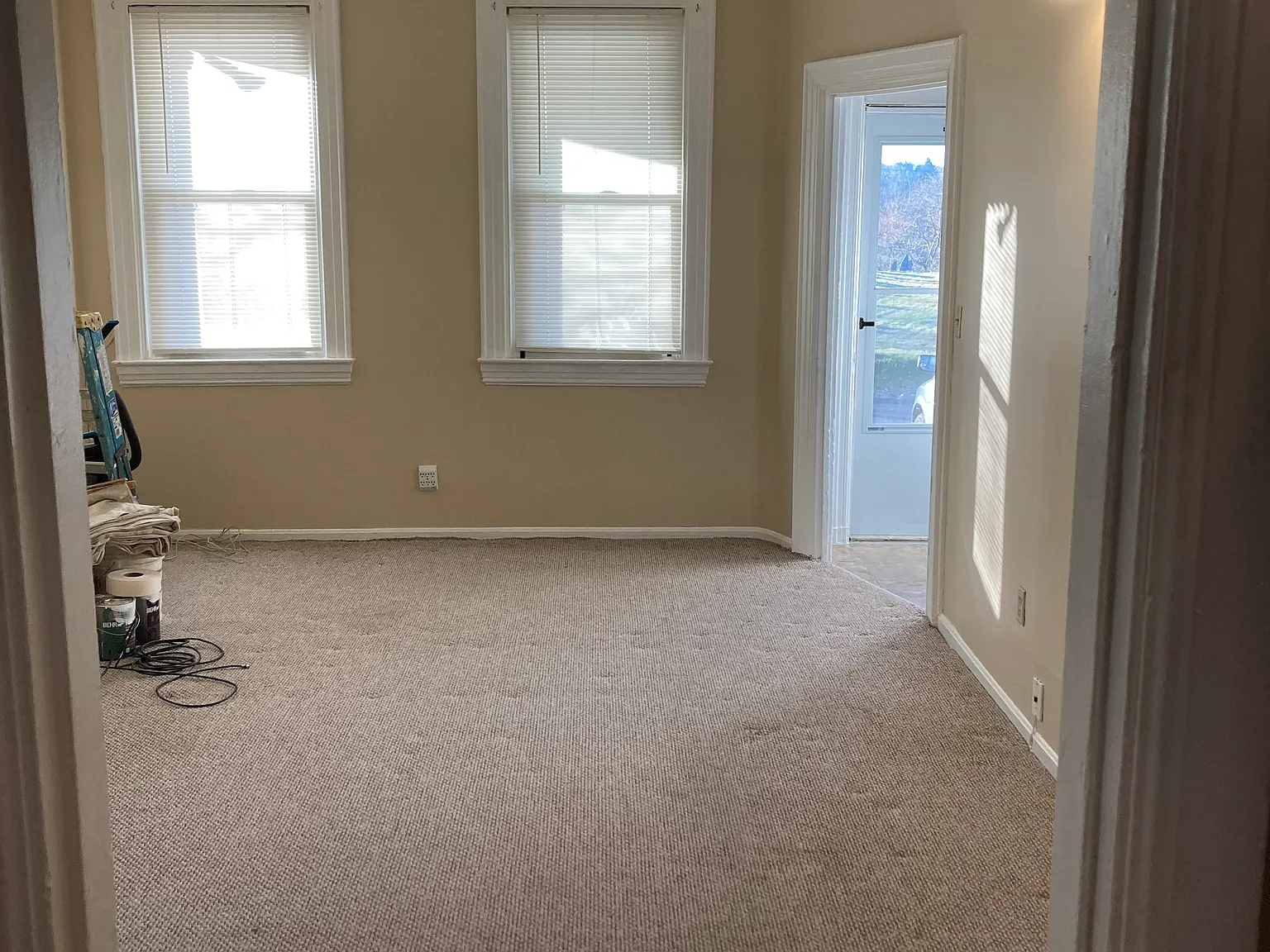 1 bed, 1000 sqft, $1,150 — Photo 4