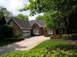 2292 Merrymount Dr, Suwanee, GA