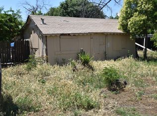 116 Grove St, Madera, CA 93637