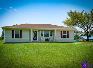 529 E Maple St, Caneyville, KY 42721