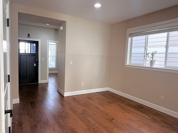5th image of 6243 NW Trowbridge Dr
