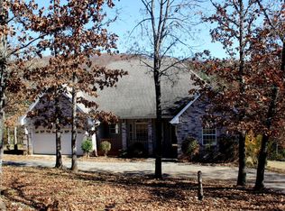 754 Angora Rd, Reeds Spring, MO 65737