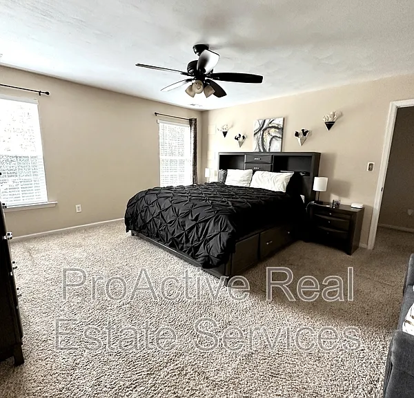 5123 Bute St — Photo 11