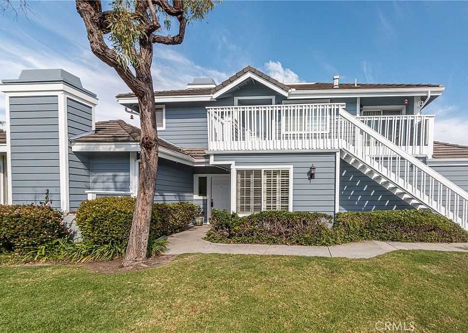 1st image of 25 Portland Pl