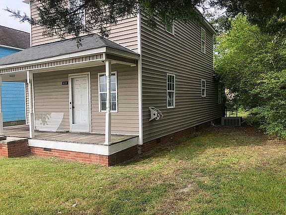 2nd image of 1019 Henry St