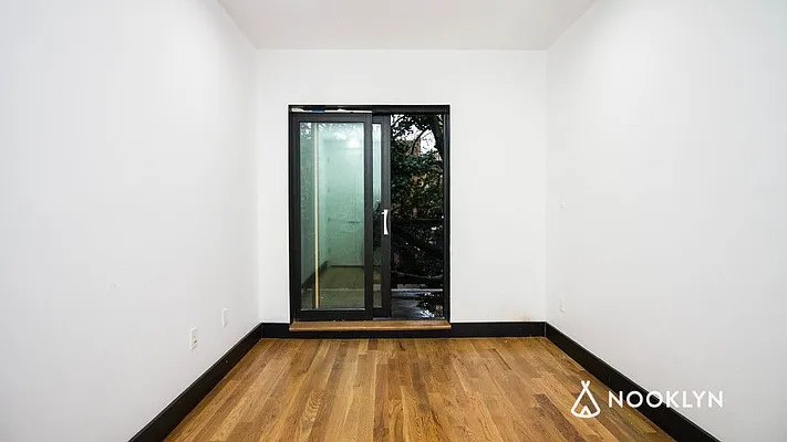 Rented by Nooklyn NYC LLC | media 2
