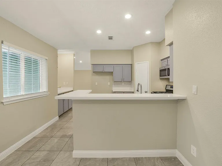 21211 Park Mount Dr — Photo 26