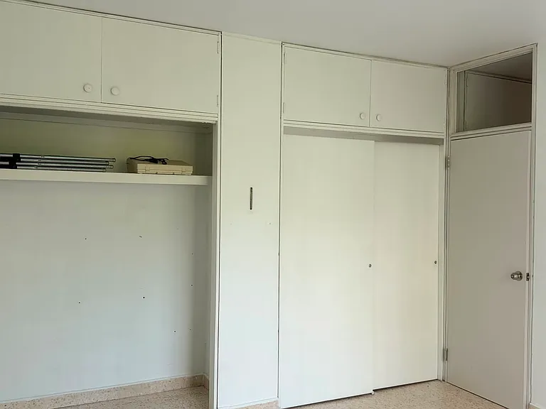 1357 Wilson #302 — Photo 3