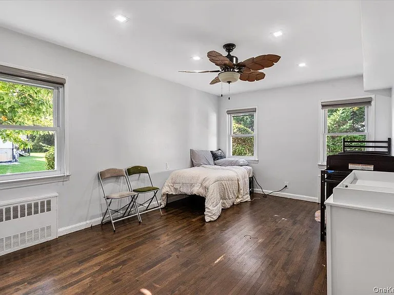 369 Island Ave — Photo 11