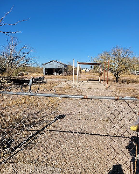 1st image of 17550 W Quemado Ln
