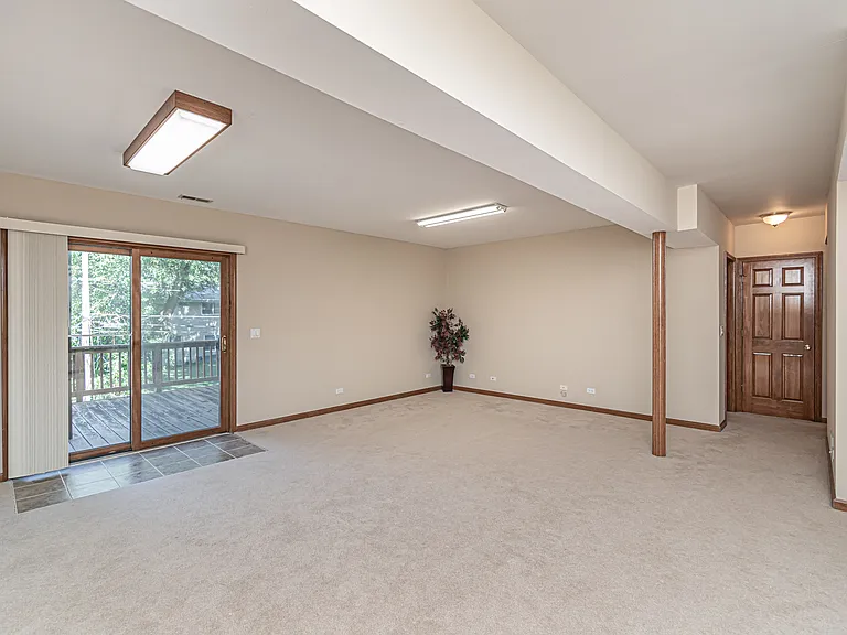 151 Spring Ave — Photo 15