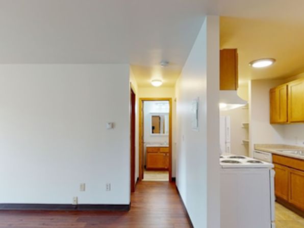 Springdale Apartments | 2415 Springdale Rd, Waukesha, WI