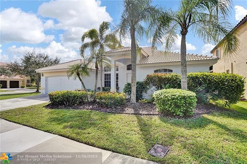 1st image of 764 Heritage Way