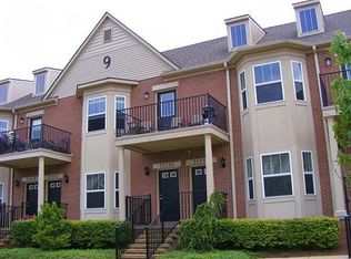 25554 Portico Ln, Novi, MI