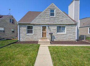2930 E Armour Ave, Saint Francis, WI 53235