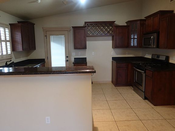 5th image of 5433 Francisco Roque Dr