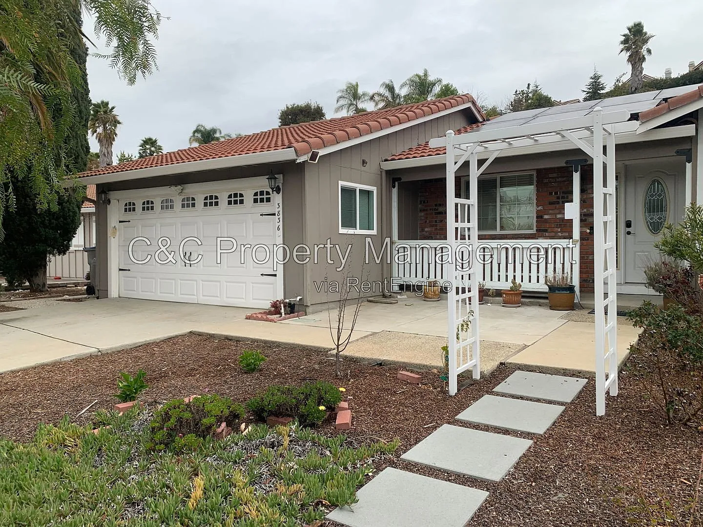 3 bed, 2.0 bath, 1501 sqft, $4,350 — Photo 1