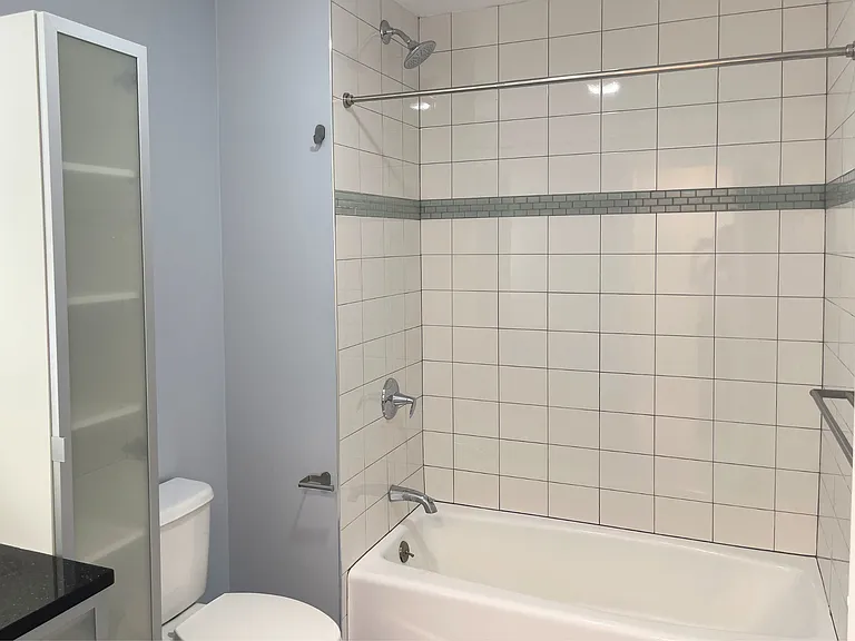 17 Proctor St #1 — Photo 18