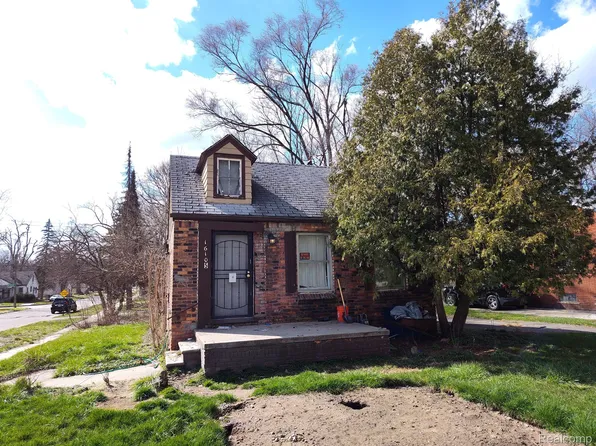 16105 Blackstone St, Detroit, MI 48219
