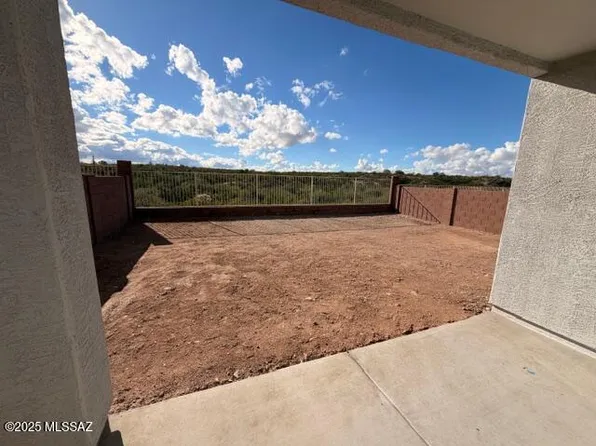 7292 S Gray Jay Dr, Tucson, AZ 85747