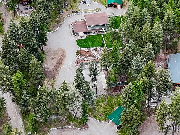 3rd image of 700 Pomeroy Trl