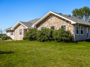 2349 185th Ave, Percival, IA 51648