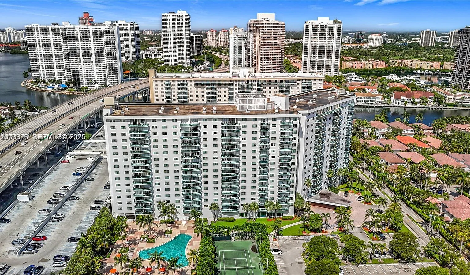 Oceanview Building B Cond — Photo 1