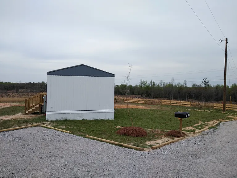 3618 Angelus Rd — Photo 2