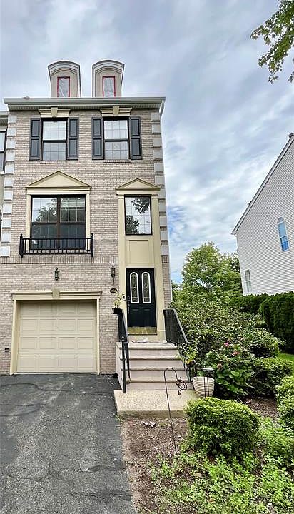 1st image of 456 Hartford Dr #4057